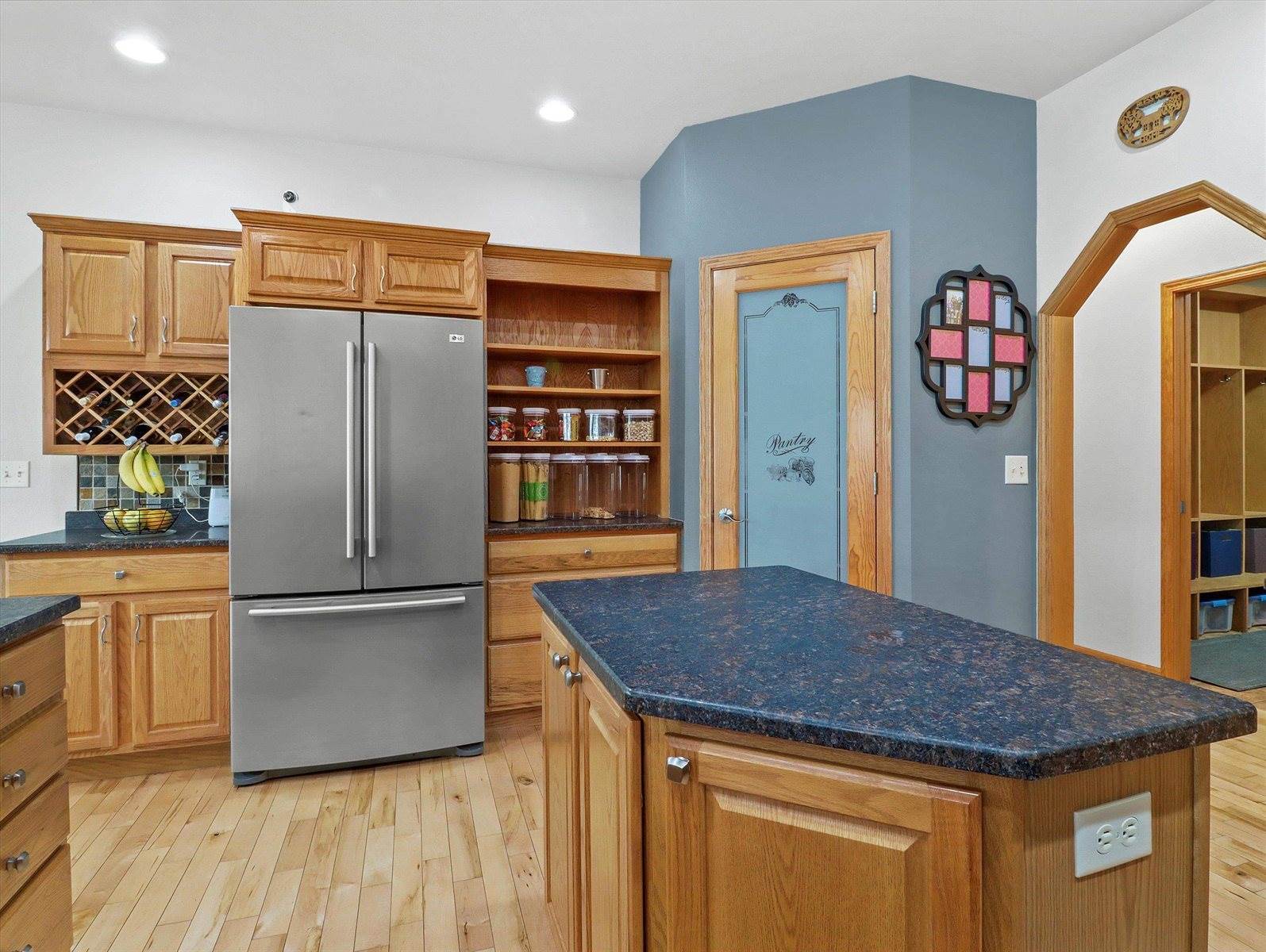 2829 Clover Ln, Bristol, WI 53590