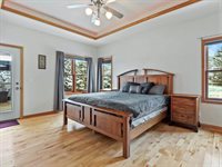 2829 Clover Ln, Bristol, WI 53590