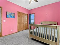 2829 Clover Ln, Bristol, WI 53590