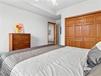 2829 Clover Ln, Bristol, WI 53590