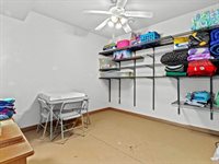 2829 Clover Ln, Bristol, WI 53590