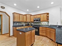 2829 Clover Ln, Bristol, WI 53590