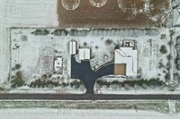 2829 Clover Ln, Bristol, WI 53590