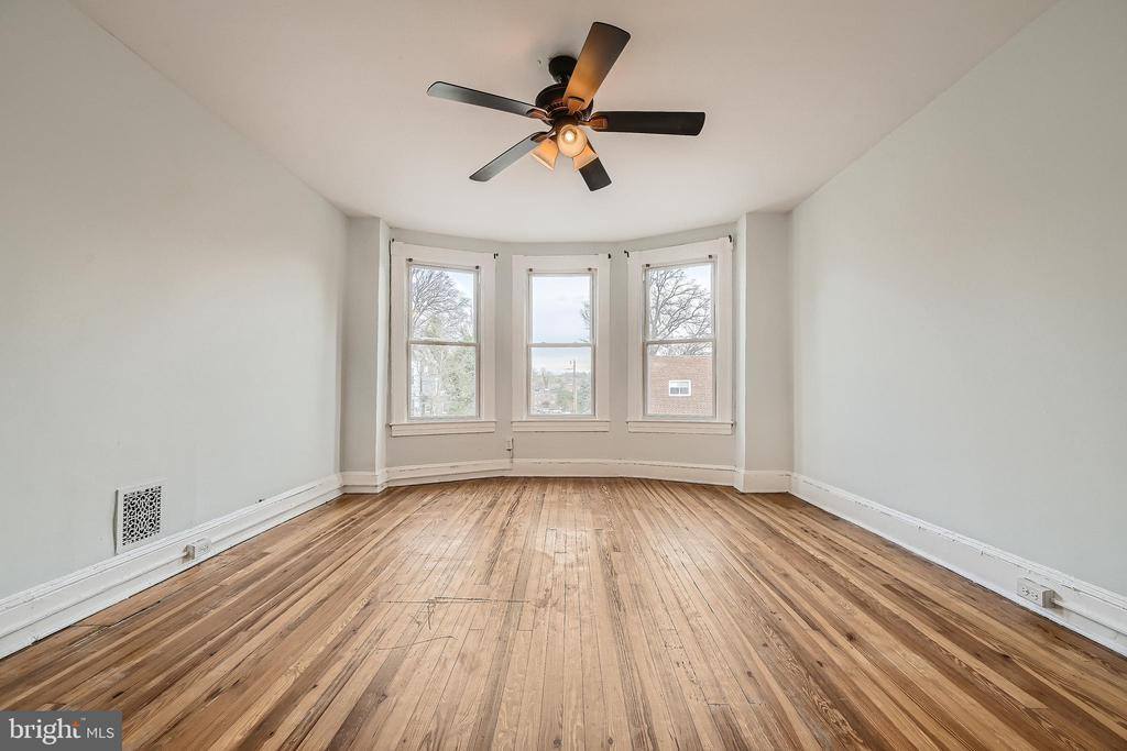 901 Cator Avenue, Baltimore, MD 21218