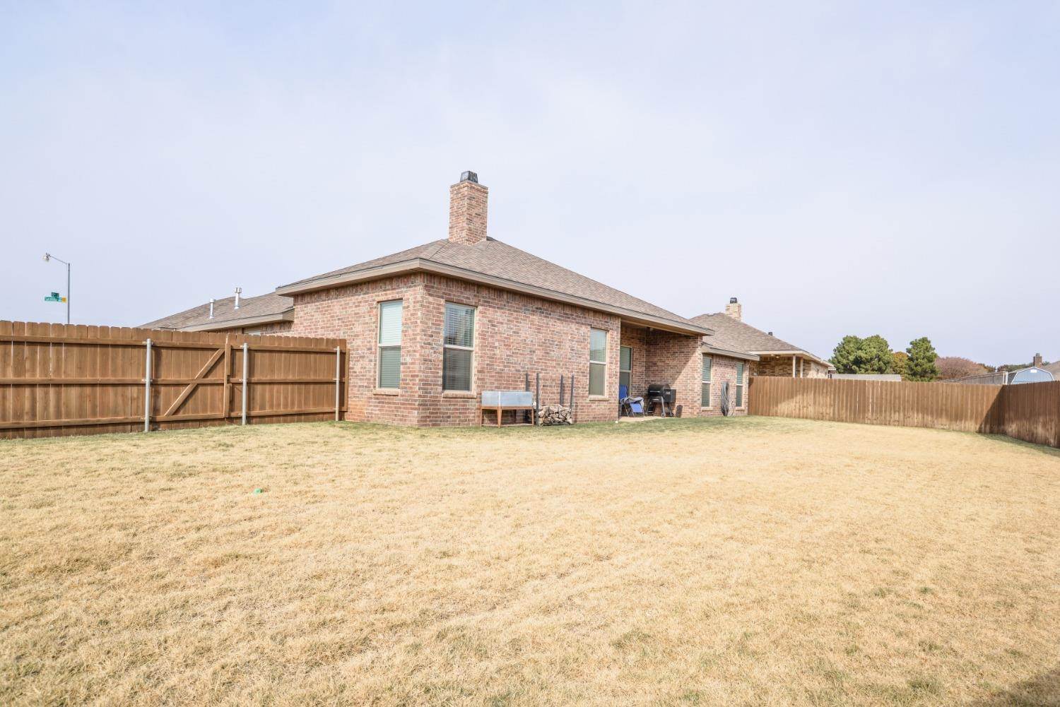 8809 Saratoga Avenue, Lubbock, TX 79424