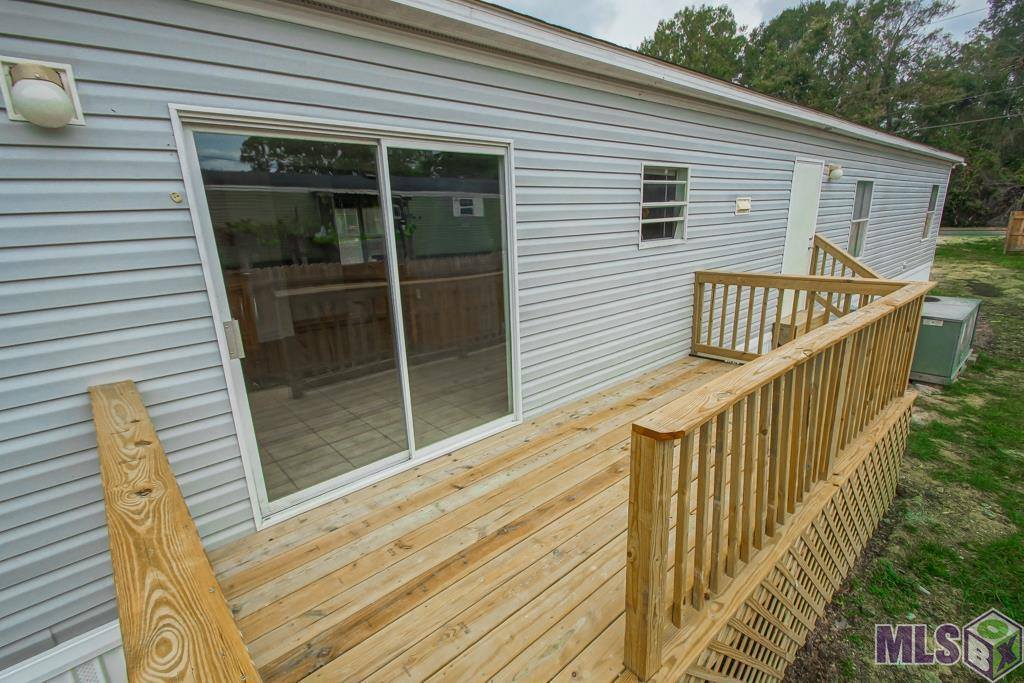 18223 La Hwy 16, Port Vincent, LA 70726