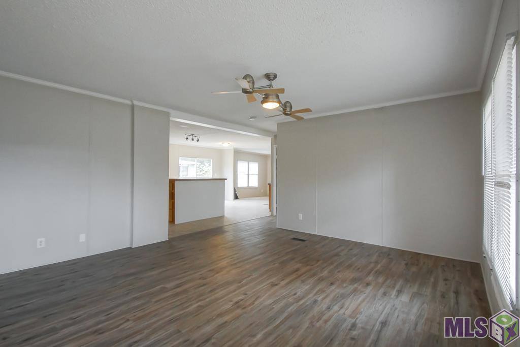 18223 La Hwy 16, Port Vincent, LA 70726