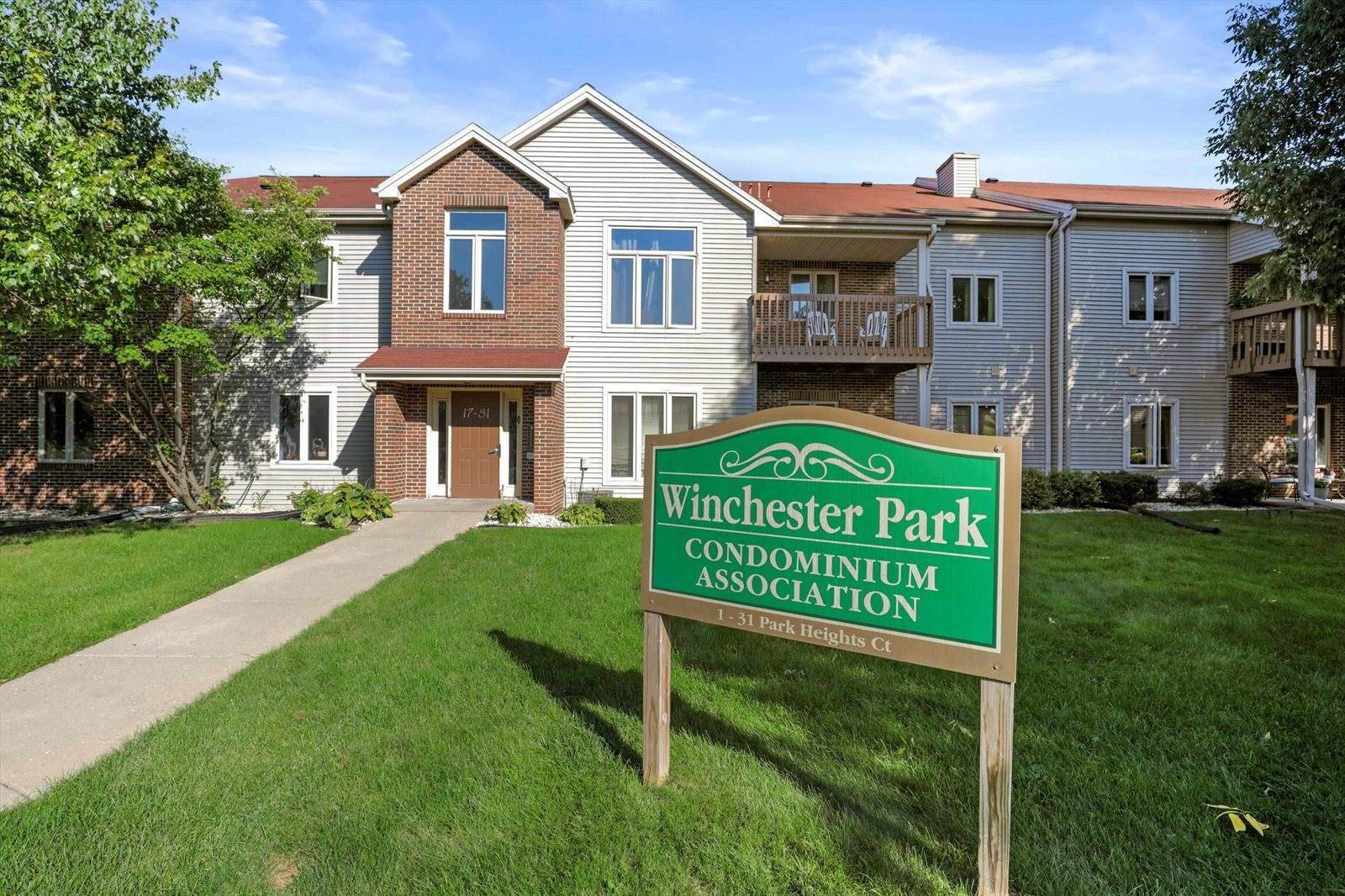 19 Park Heights Ct, Madison, WI 53711