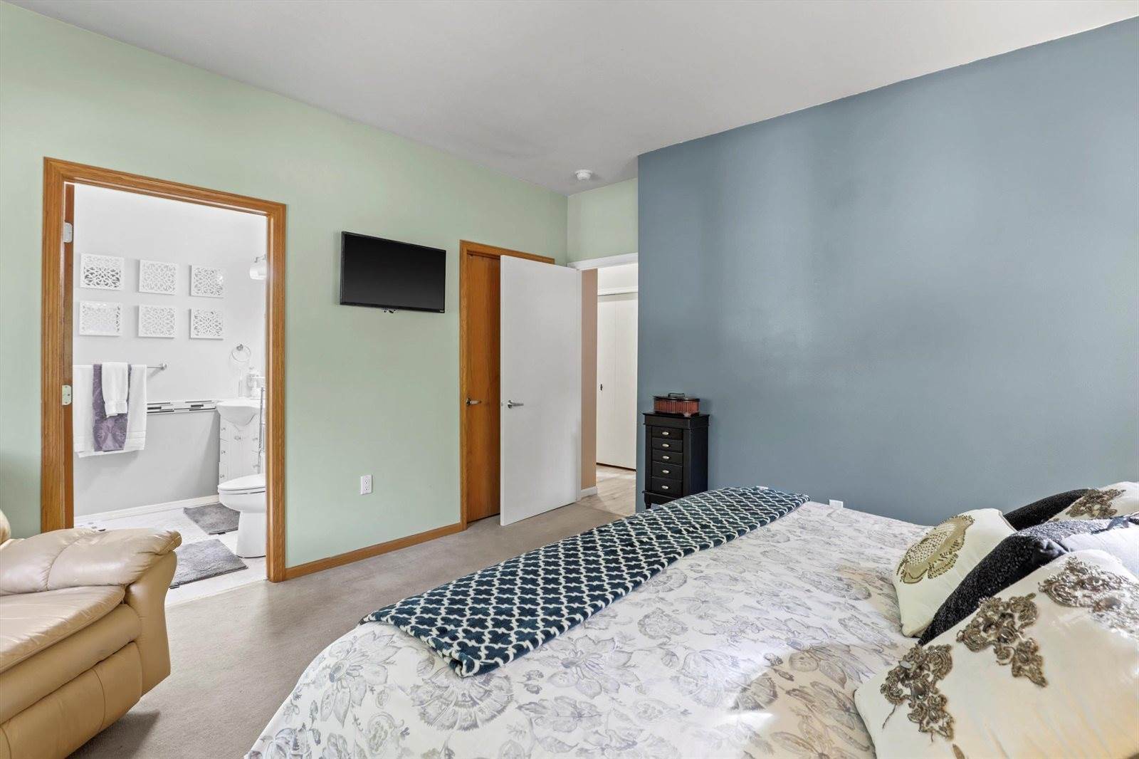 19 Park Heights Ct, Madison, WI 53711