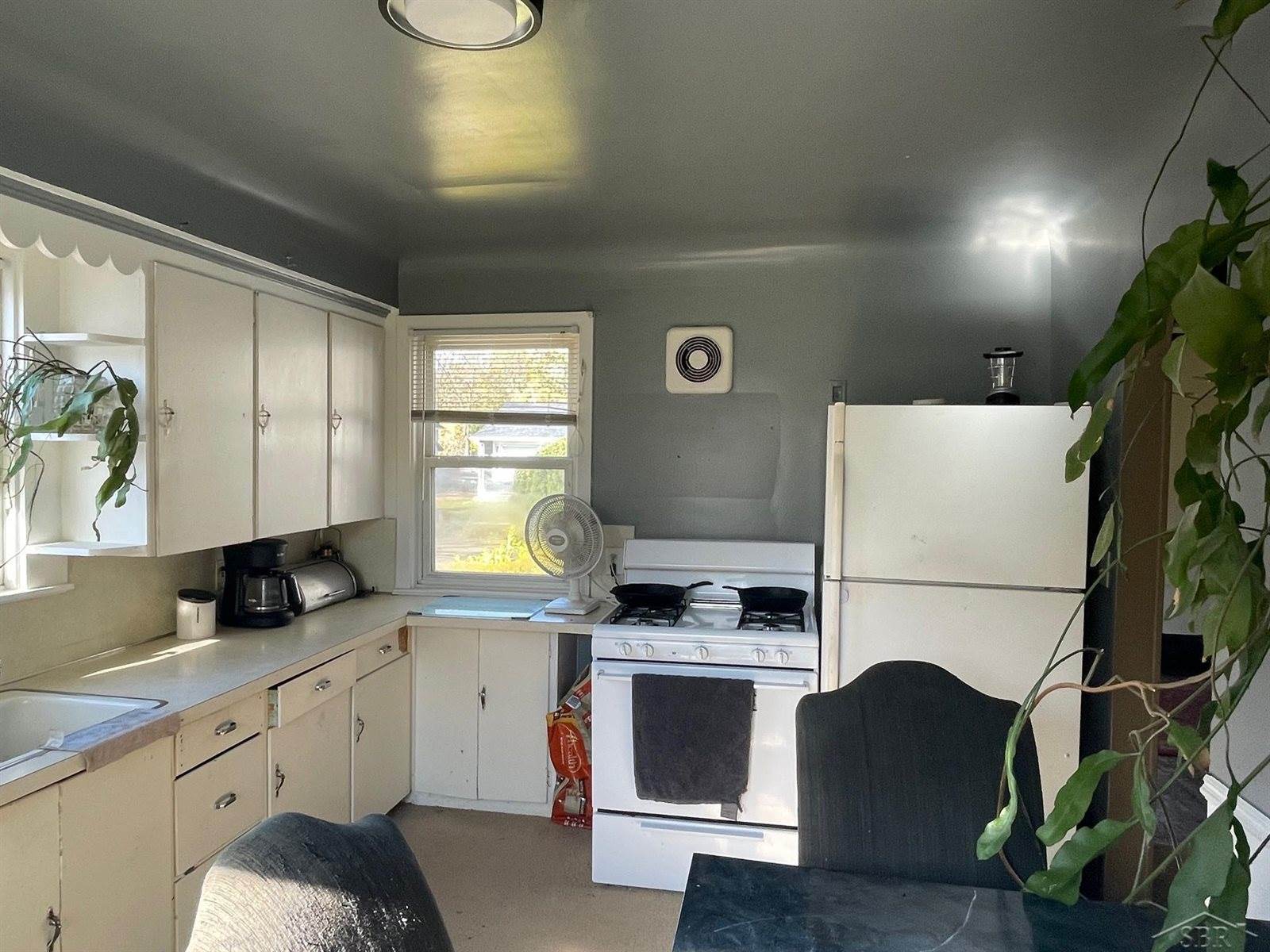 2127 Cooper Avenue, Saginaw, MI 48602