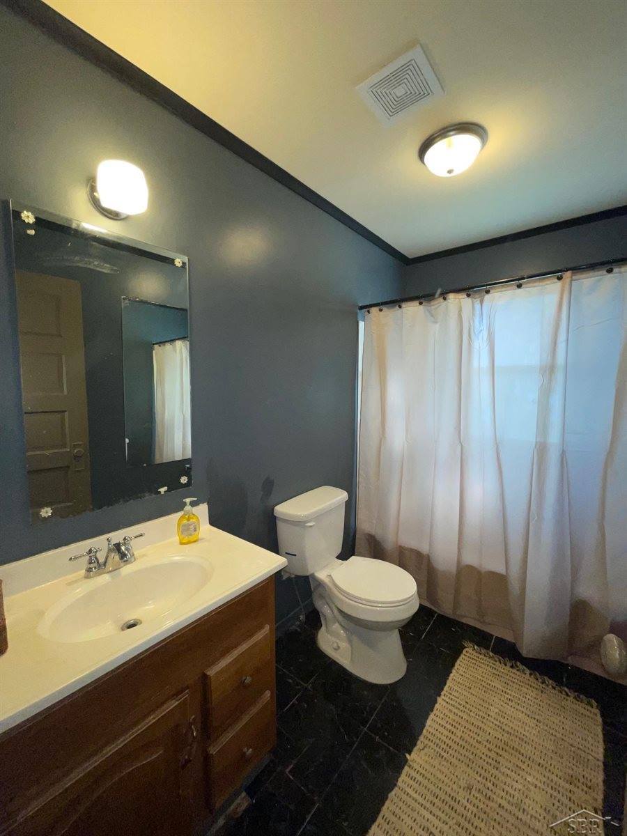 2127 Cooper Avenue, Saginaw, MI 48602