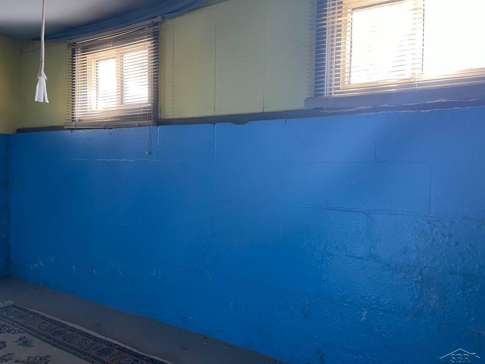 2127 Cooper Avenue, Saginaw, MI 48602