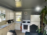 2127 Cooper Avenue, Saginaw, MI 48602