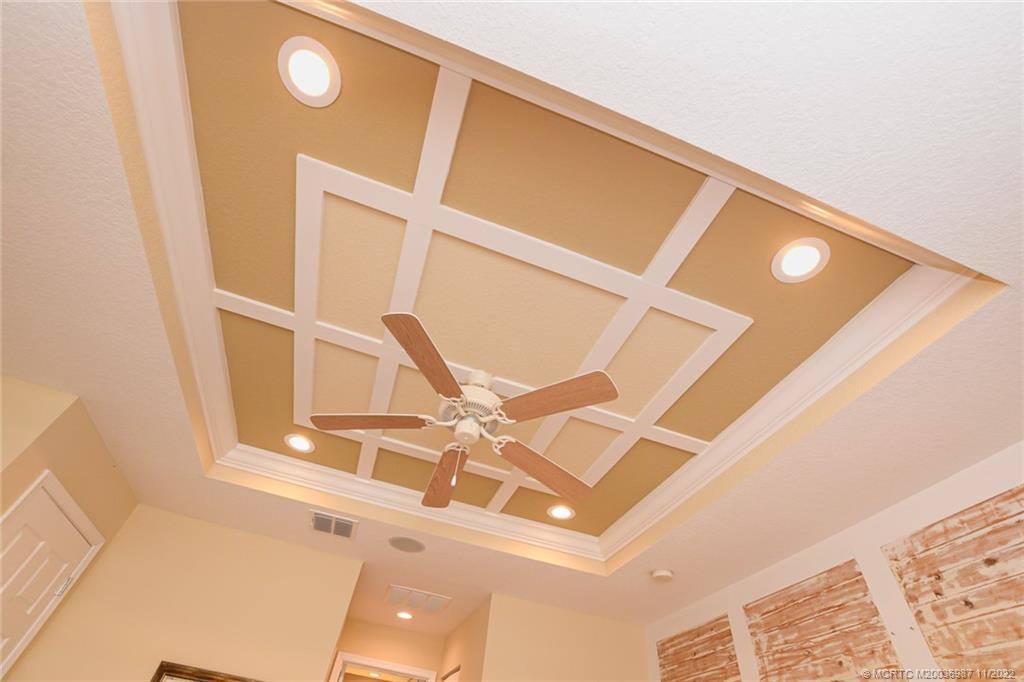 11270 SW Vanderbilt Circle, Port Saint Lucie, FL 34987