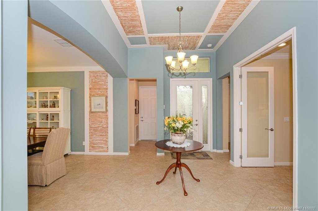 11270 SW Vanderbilt Circle, Port Saint Lucie, FL 34987