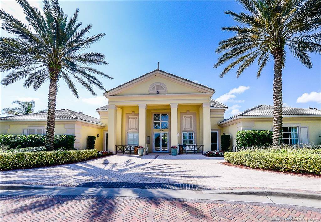 11270 SW Vanderbilt Circle, Port Saint Lucie, FL 34987