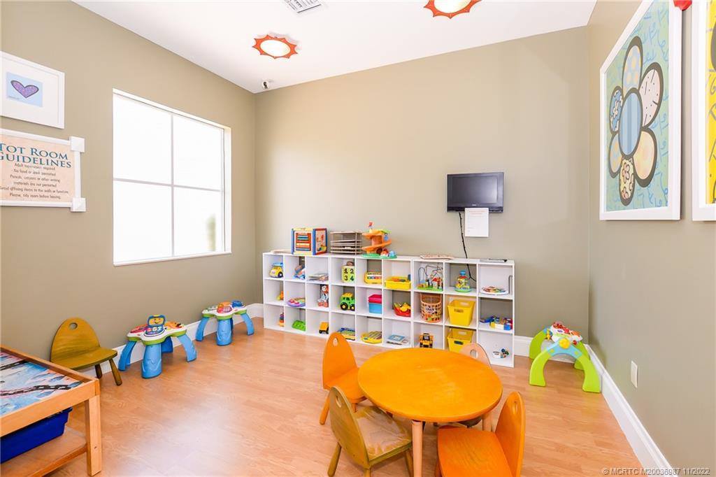 11270 SW Vanderbilt Circle, Port Saint Lucie, FL 34987