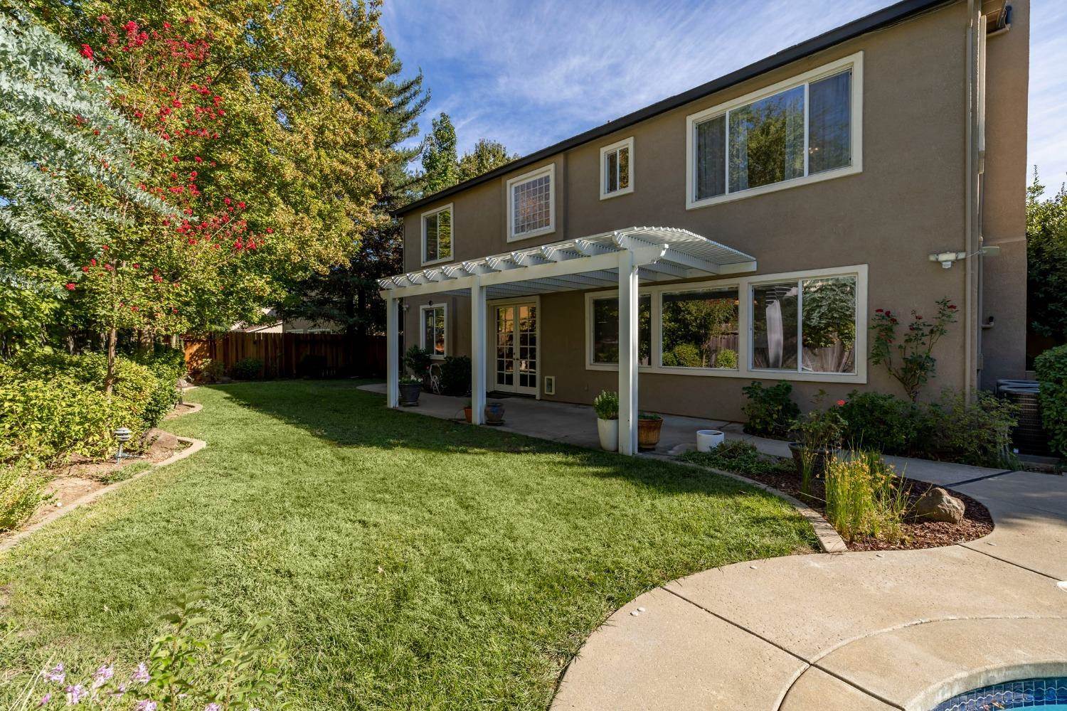 1716 Windrush Lane, Roseville, CA 95747