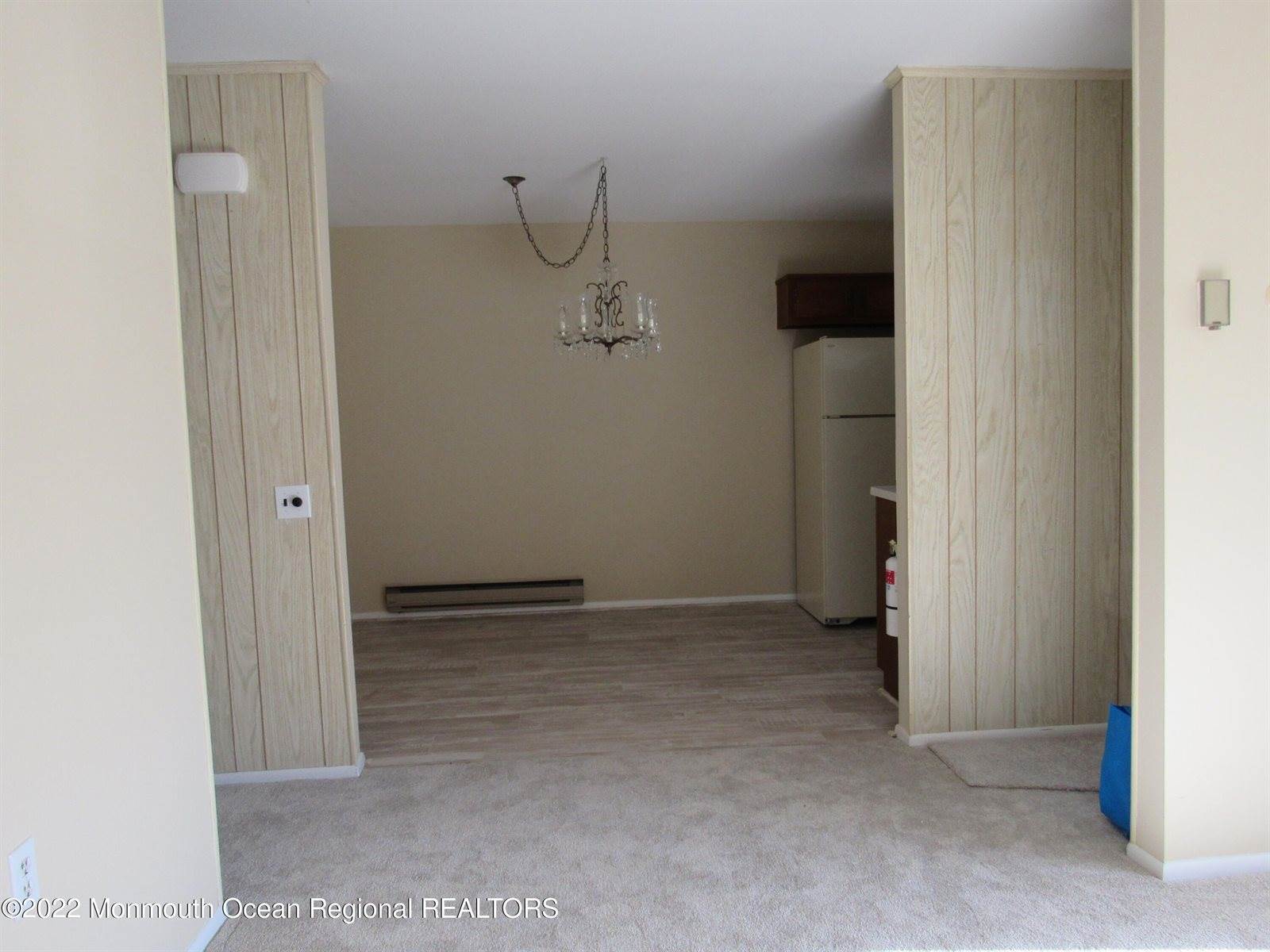 13 Lafayette Drive, Whiting, NJ 08759