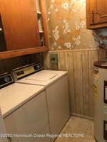 13 Lafayette Drive, Whiting, NJ 08759