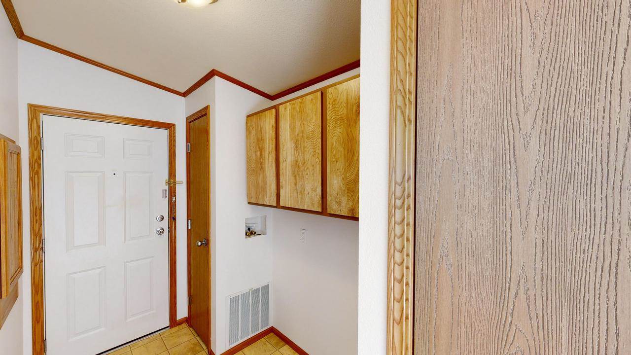 W7875 High Ridge Rd, Fort Atkinson, WI 53538