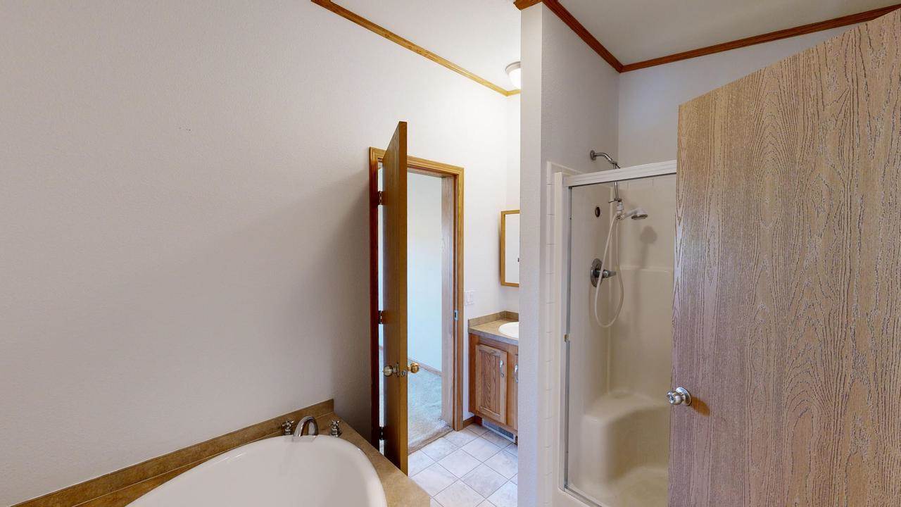 W7875 High Ridge Rd, Fort Atkinson, WI 53538