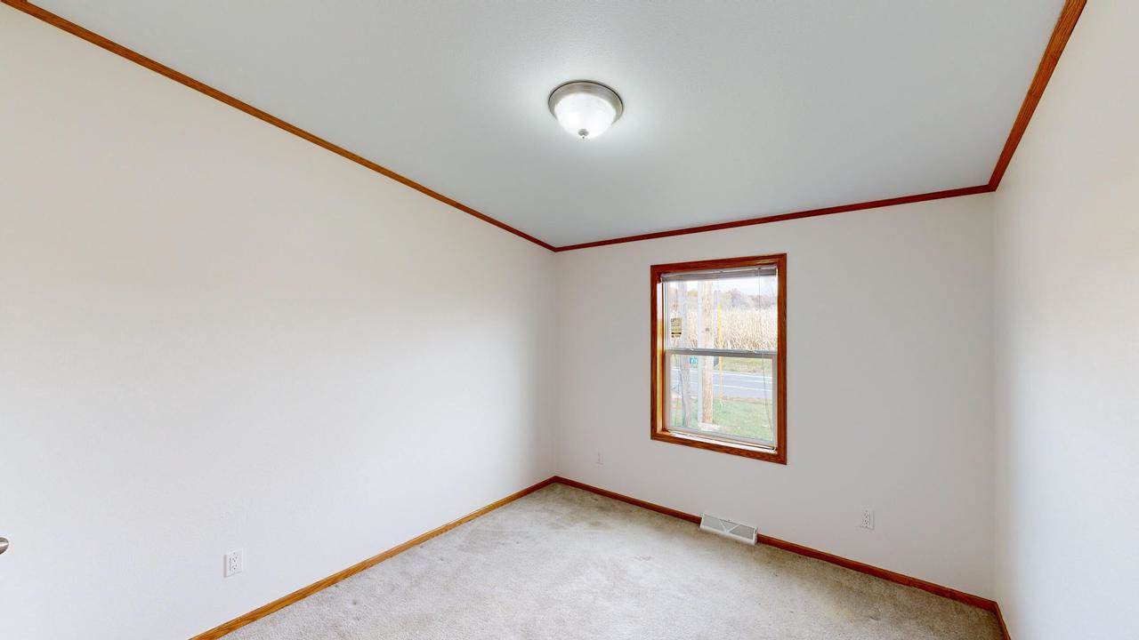 W7875 High Ridge Rd, Fort Atkinson, WI 53538