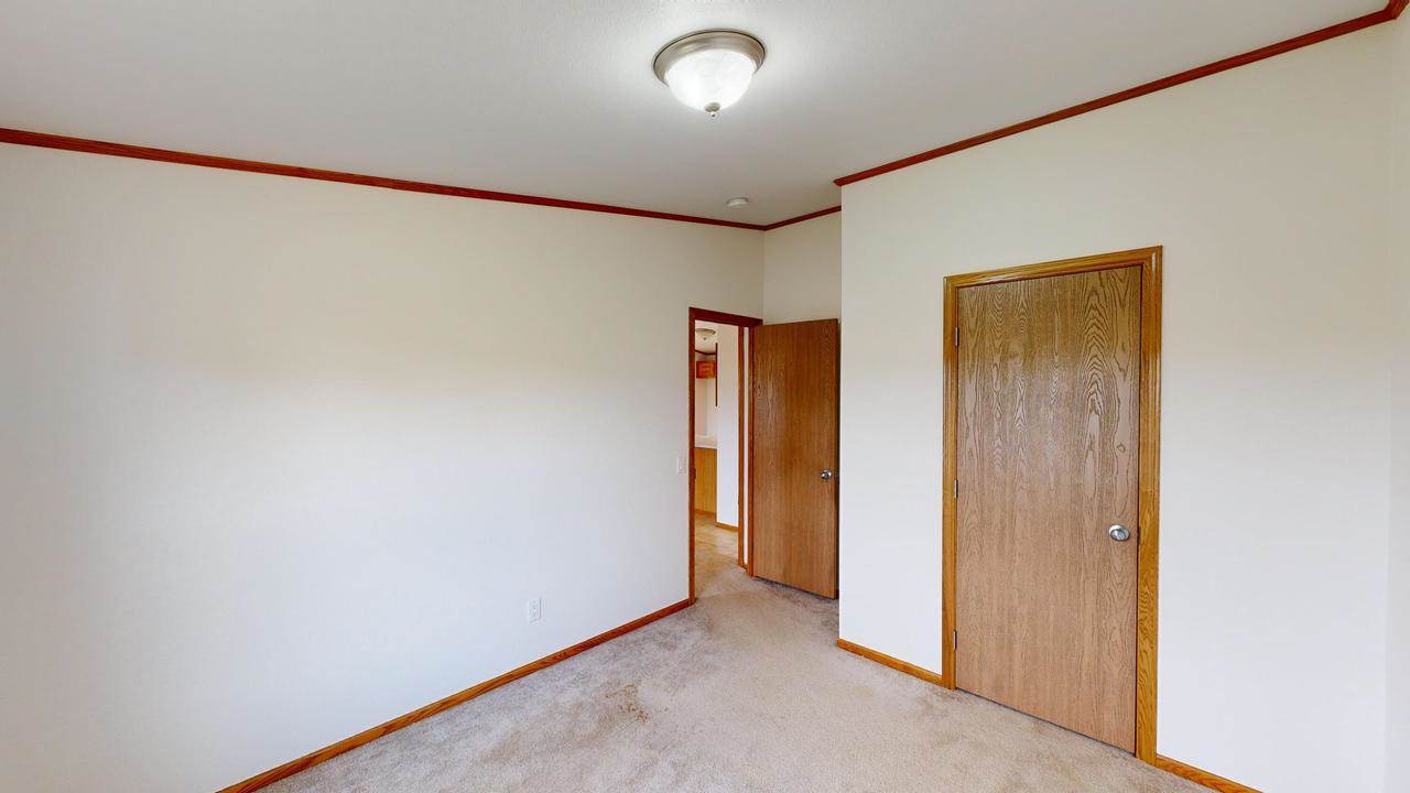 W7875 High Ridge Rd, Fort Atkinson, WI 53538