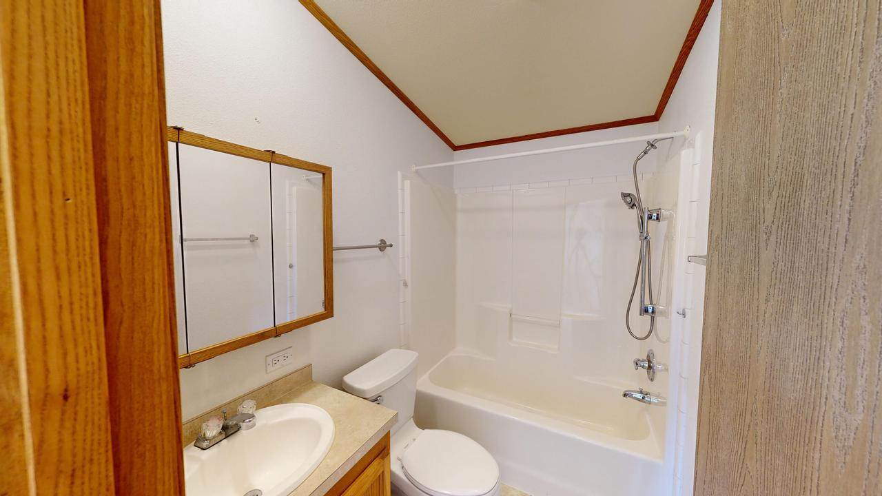 W7875 High Ridge Rd, Fort Atkinson, WI 53538