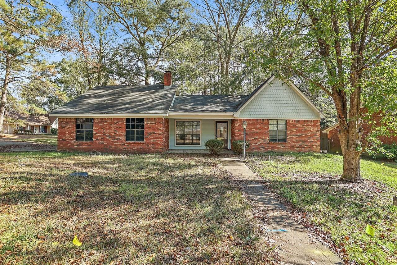 4040 Torrey Pines Drive, Jackson, MS 39272