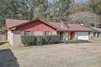 55 Fern Valley Rd, Brandon, MS 39042