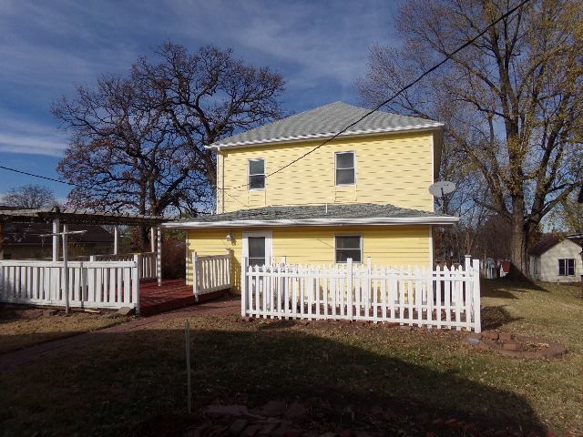 516 T St, Atchison, KS 66002