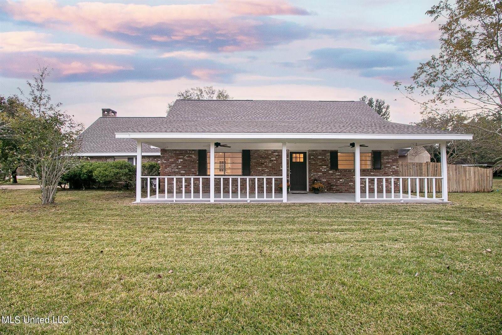 12256 Evelyn Avenue, Biloxi, MS 39532