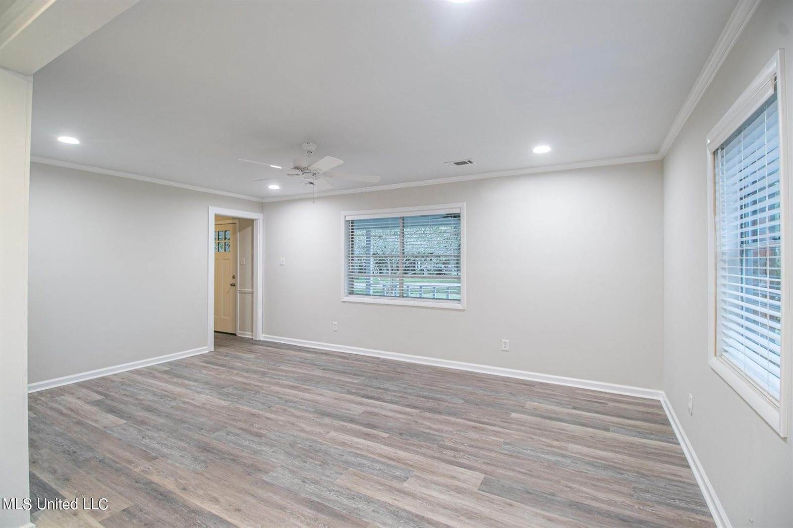 12256 Evelyn Avenue, Biloxi, MS 39532