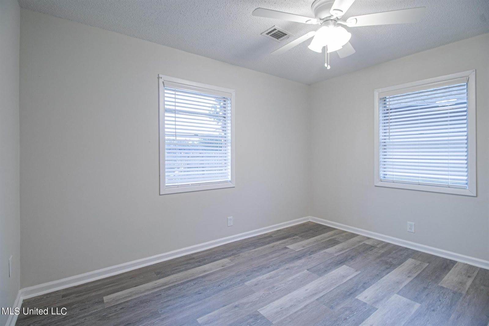 12256 Evelyn Avenue, Biloxi, MS 39532