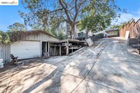 1105 River Bend Court, Folsom, CA 95630