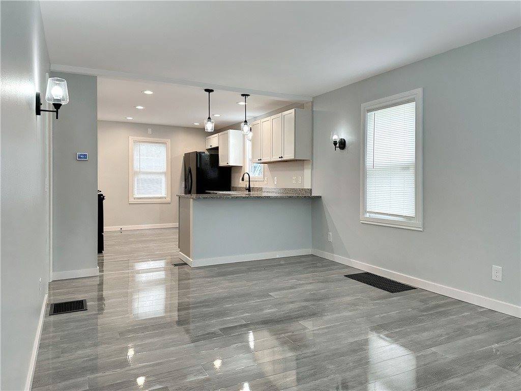 122 Moulson Street, Rochester, NY 14621