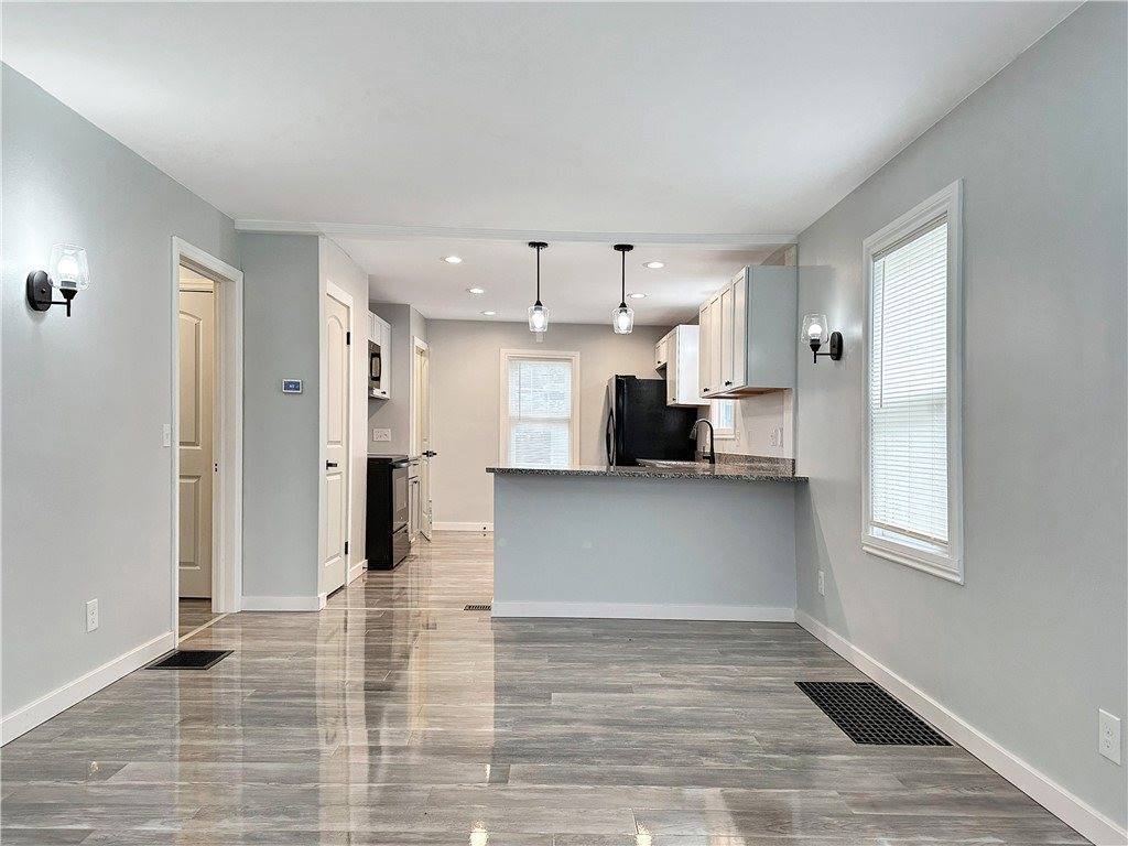 122 Moulson Street, Rochester, NY 14621