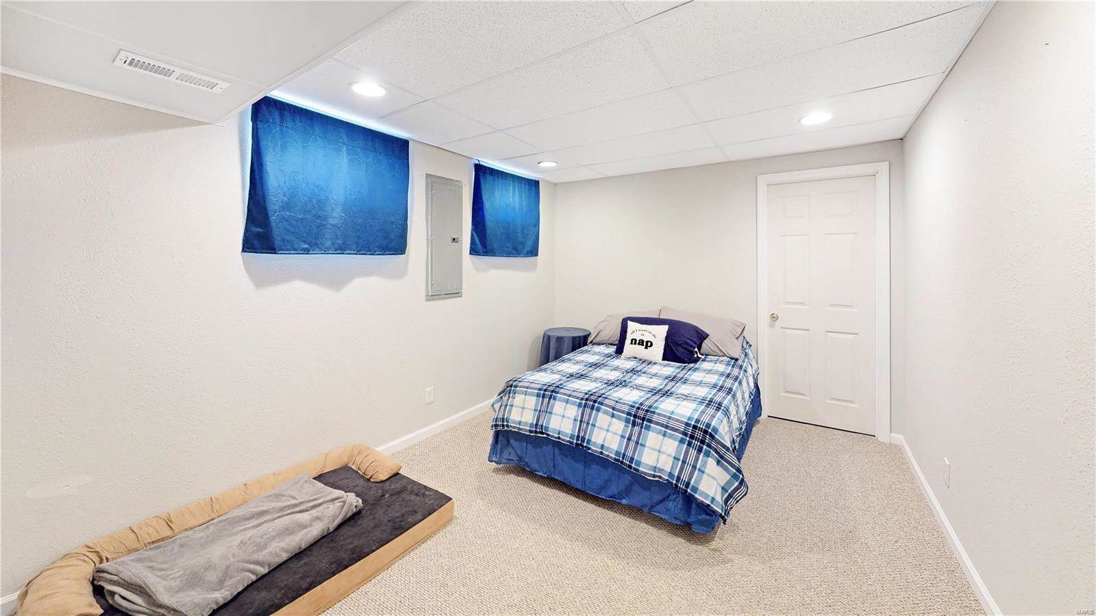 2060 Windmill Summit Drive, Imperial, MO 63052