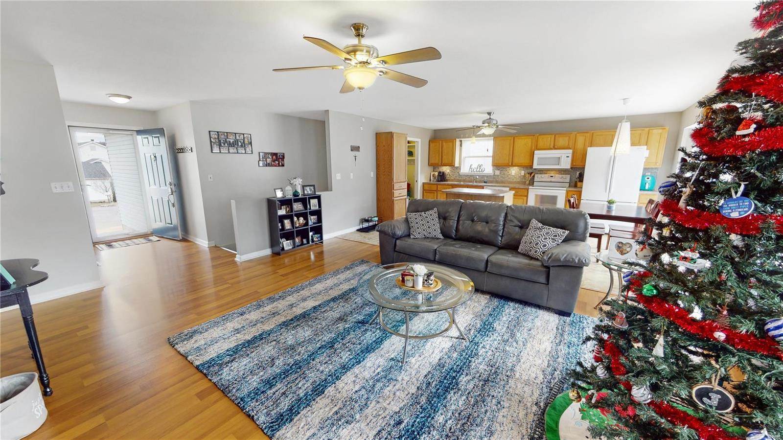 2060 Windmill Summit Drive, Imperial, MO 63052