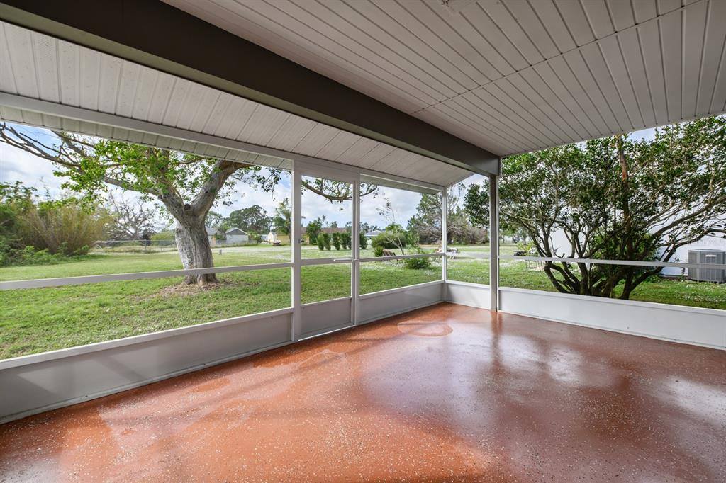 6735 Appomattox Drive, North Port, FL 34287