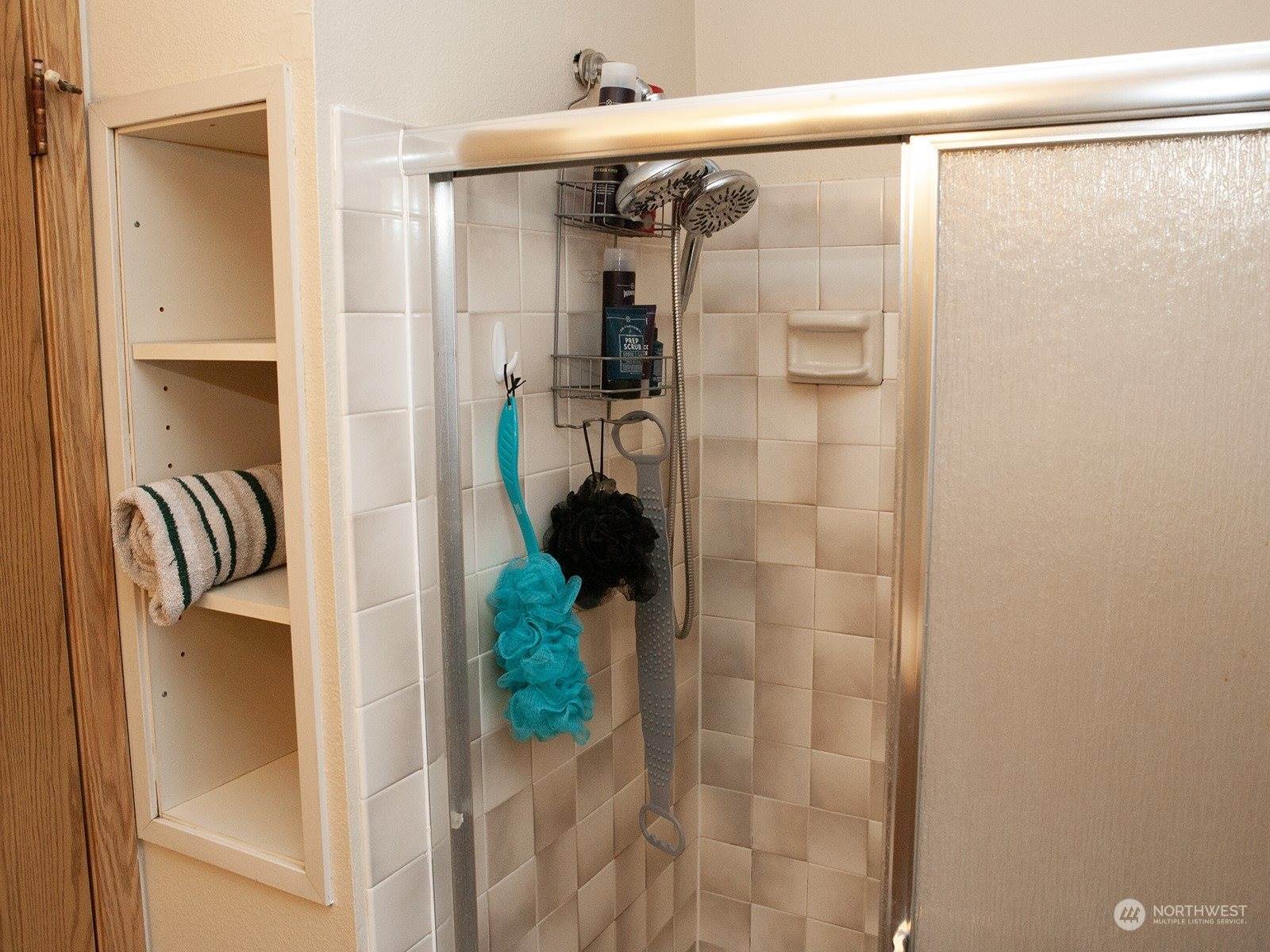 9310 Northwood Drive SE, Olympia, WA 98513