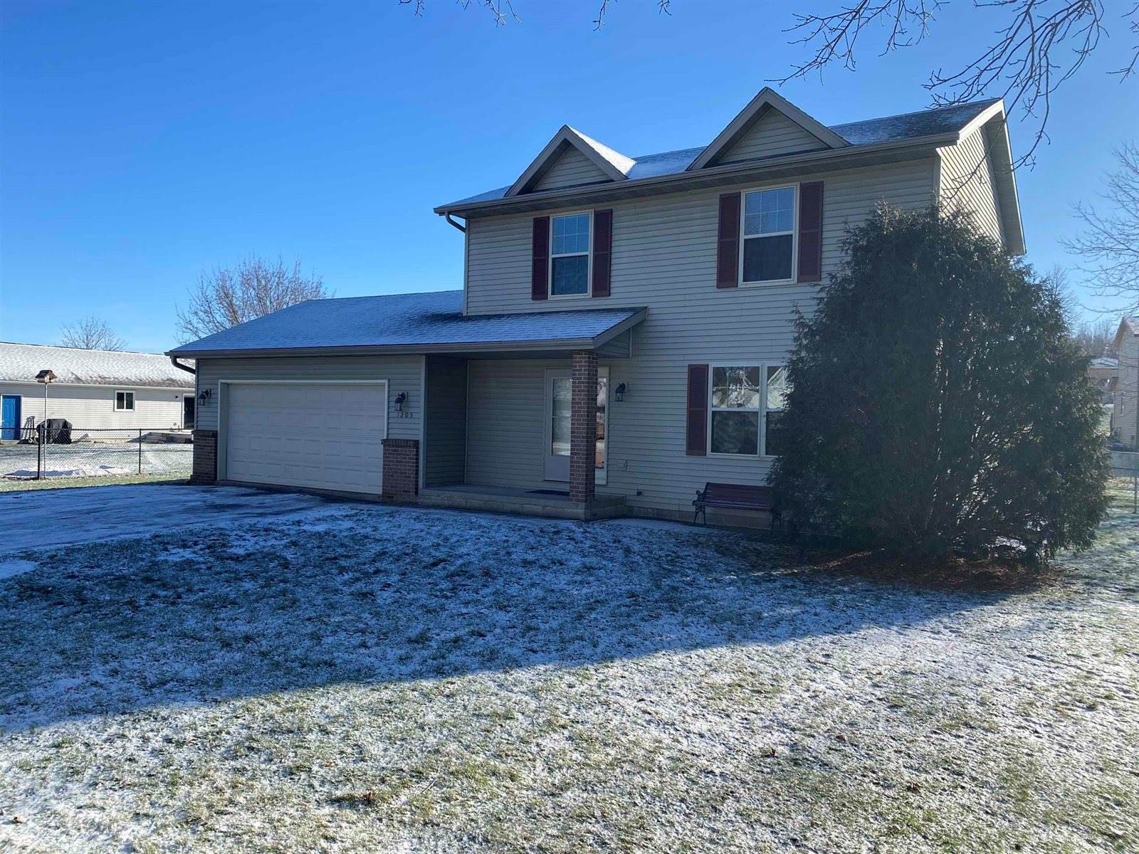 1205 Quaw Street, Wausau, WI 54401