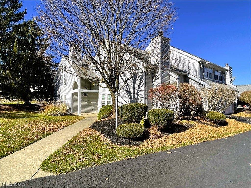 7492 Huntington Drive, Youngstown, OH 44512