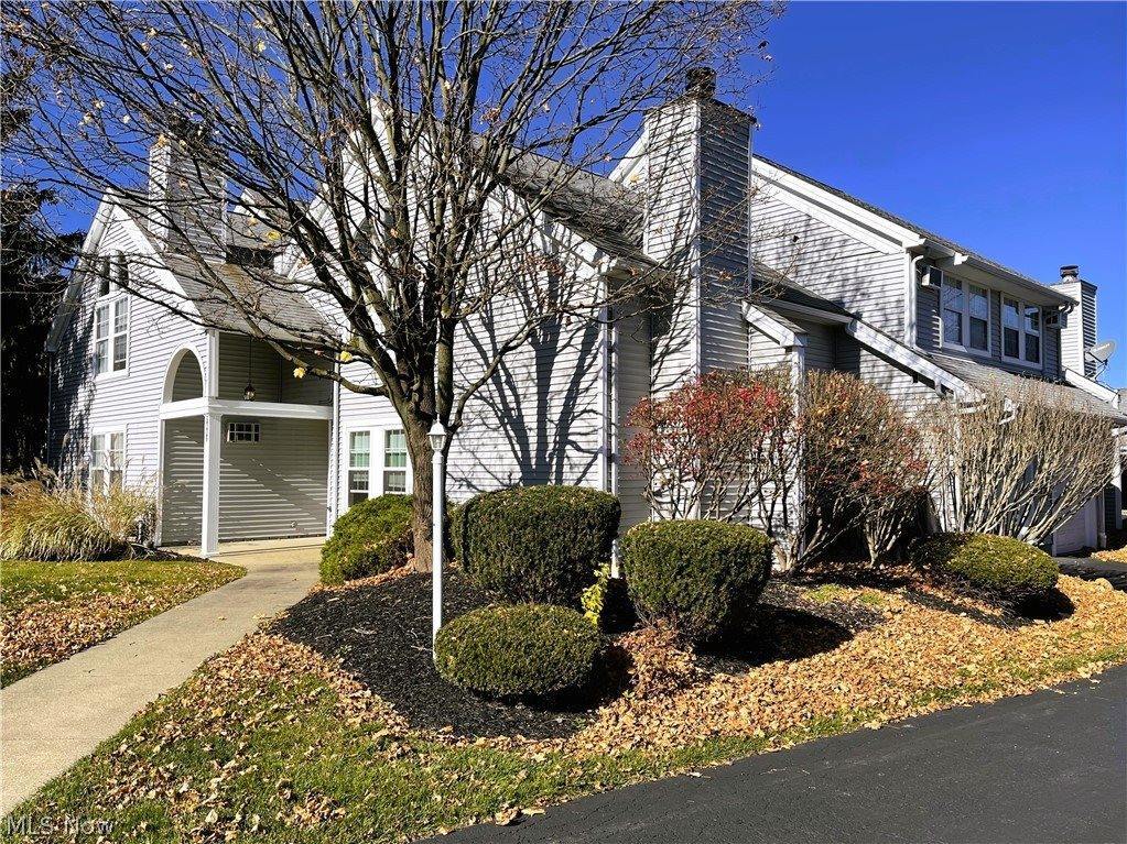 7492 Huntington Drive, Youngstown, OH 44512