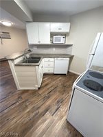 7492 Huntington Drive, Youngstown, OH 44512