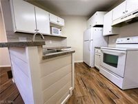 7492 Huntington Drive, Youngstown, OH 44512