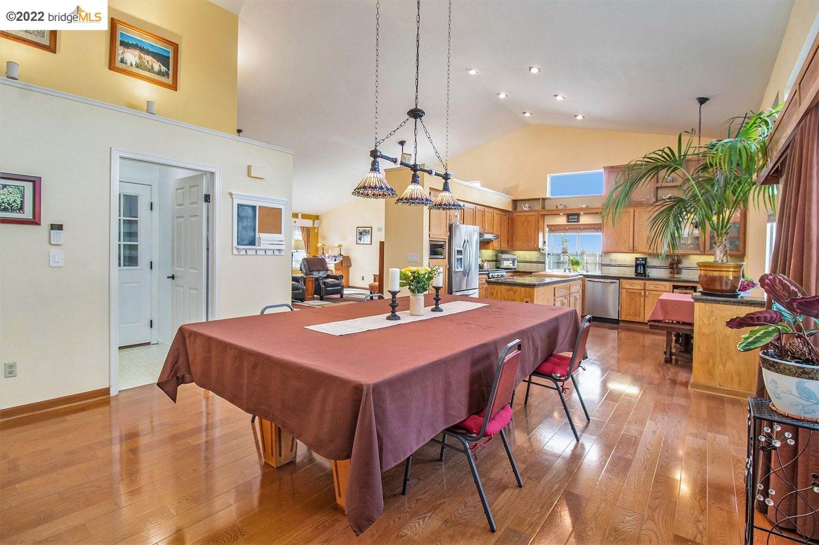 3017 Terrace View Ave, Antioch, CA 94531