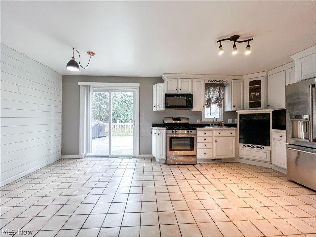 119 Green Bay Drive, Youngstown, OH 44512