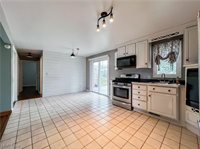 119 Green Bay Drive, Youngstown, OH 44512